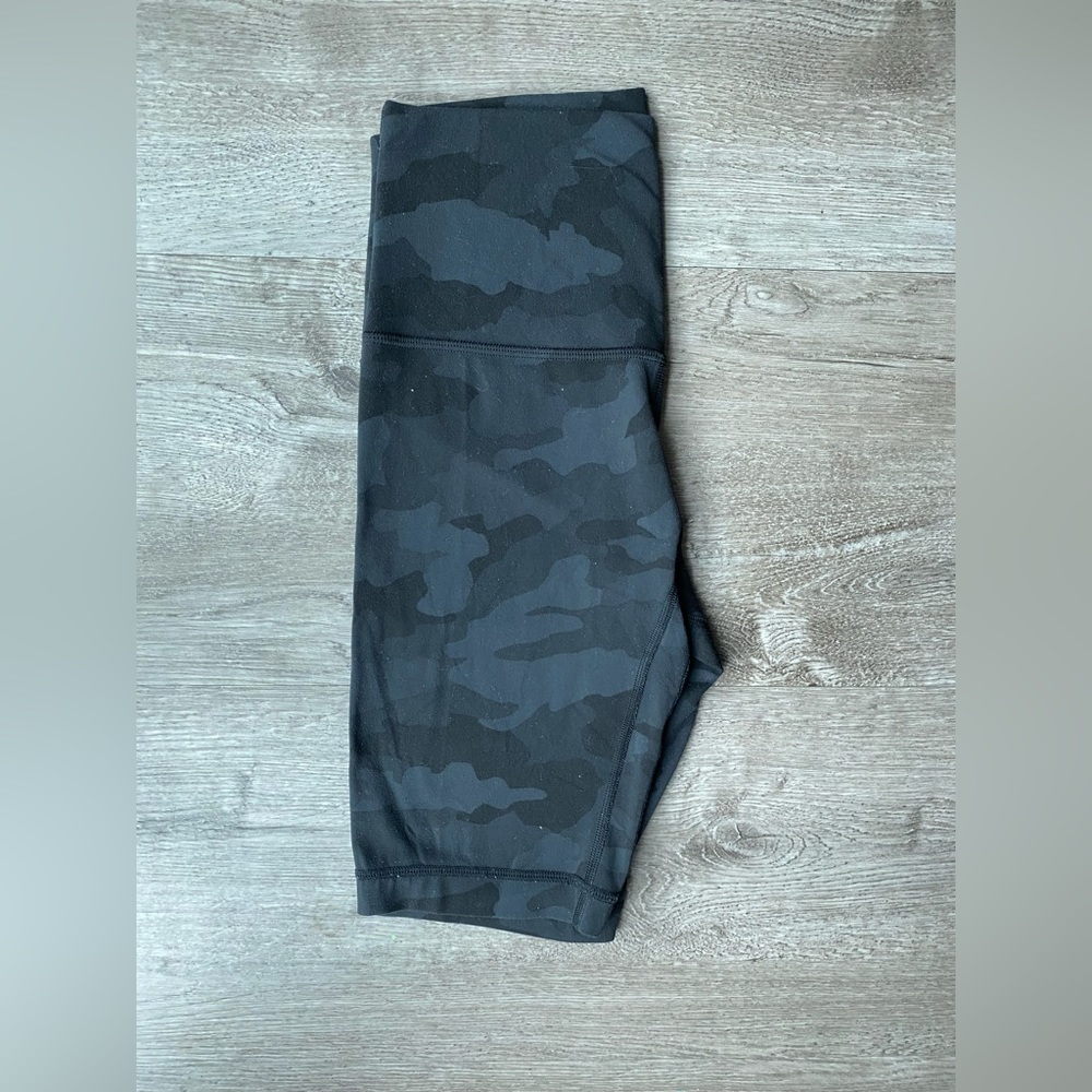 Lululemon align high rise biker shorts 8” deep camo coal multi